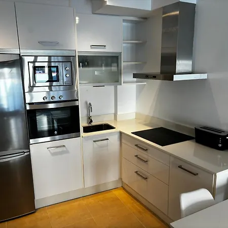 Playa De Areoura Apartment Burela